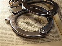 הזמר המפורסם נאשם בעבירת סמים